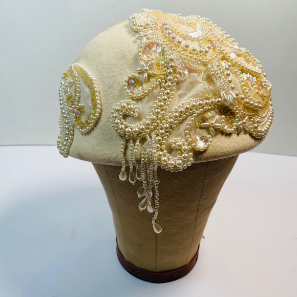 Vintage Bollman Hat Club Pearl And Sequin Applique Pillbox Millinery Hat - Picture 11 of 11